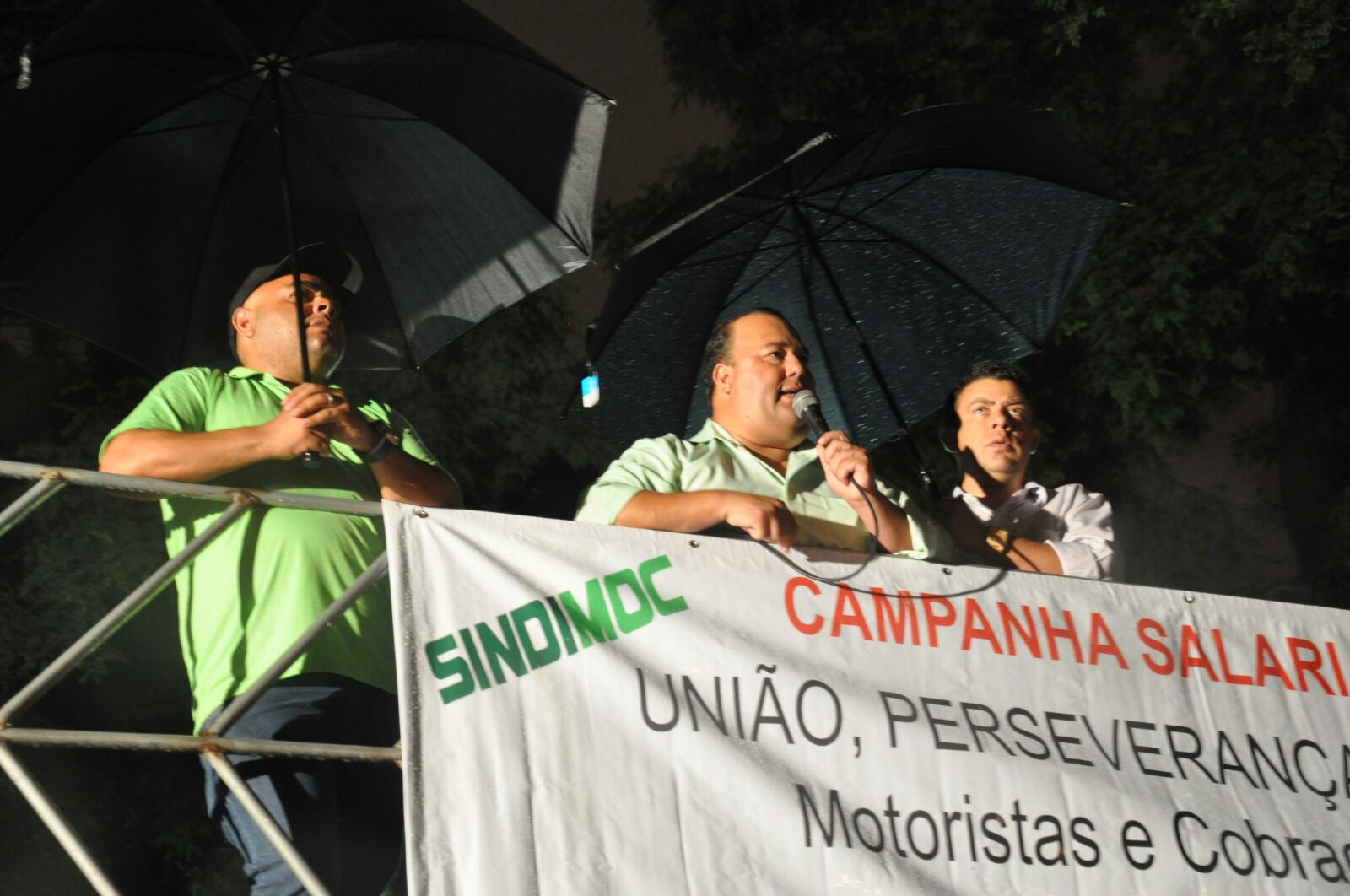 Anderson Teixeira: Temos que preservar a nossa dignidade. Salários em dia ou greve!