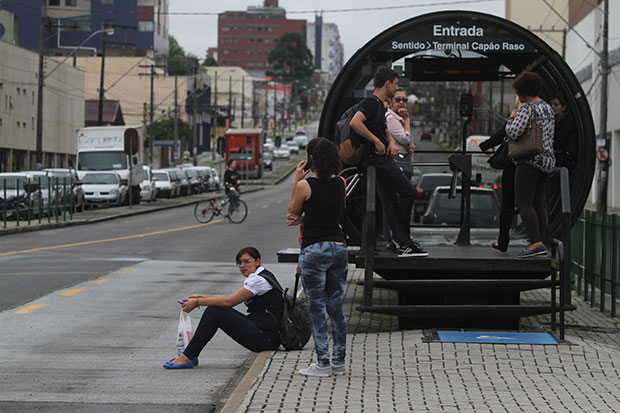 FROTA RENOVADA TRARIA MAIS CONFORTO PARA A POPULAÇÃO DE CURITIBA