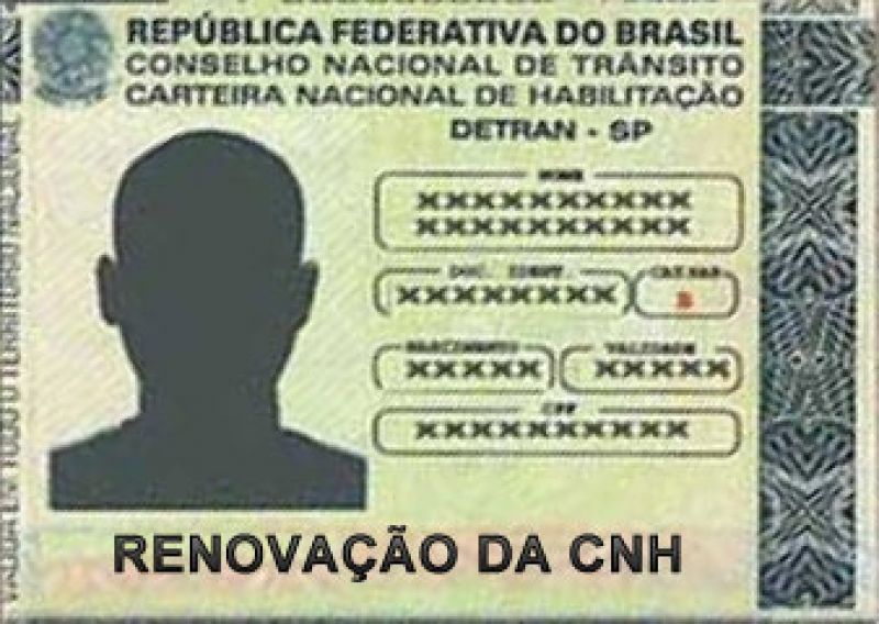 Detran dá mais tempo para motoristas renovarem carteira pela internet