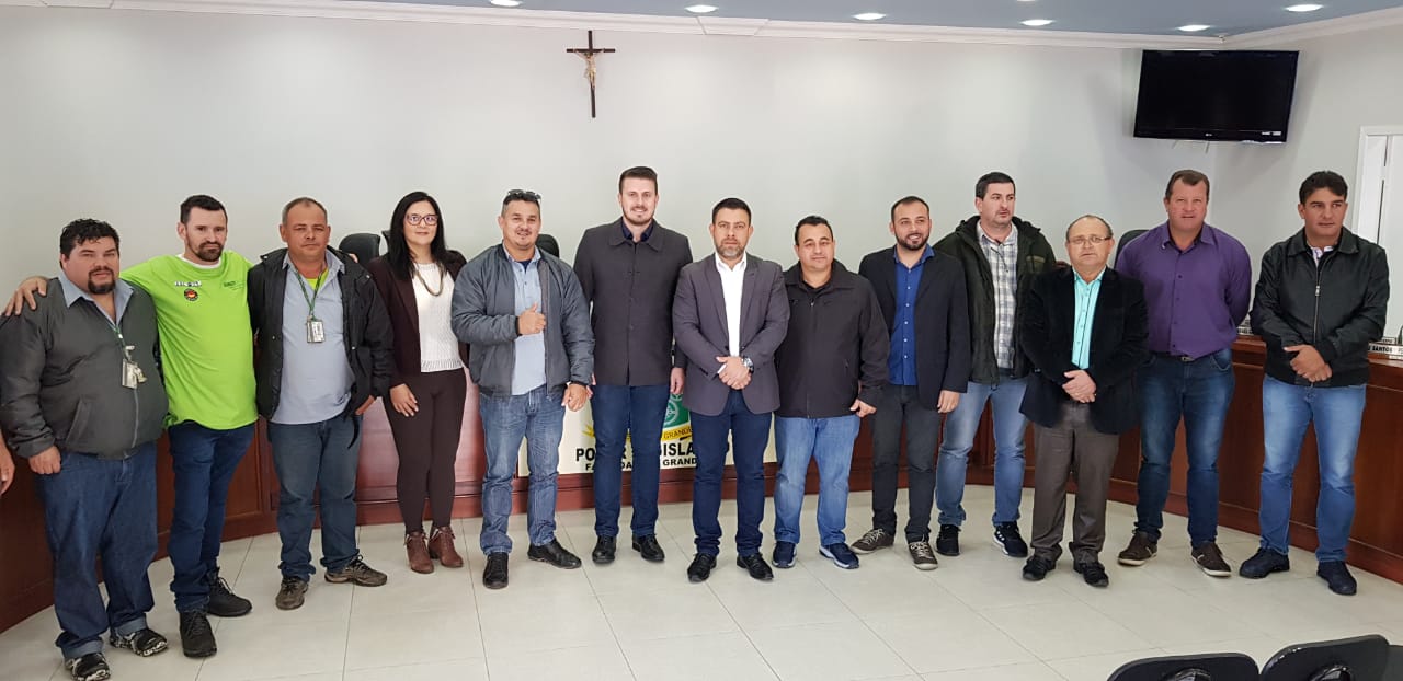 Em Fazenda Rio Grande, é aprovada Lei que proíbe dupla função no transporte coletivo