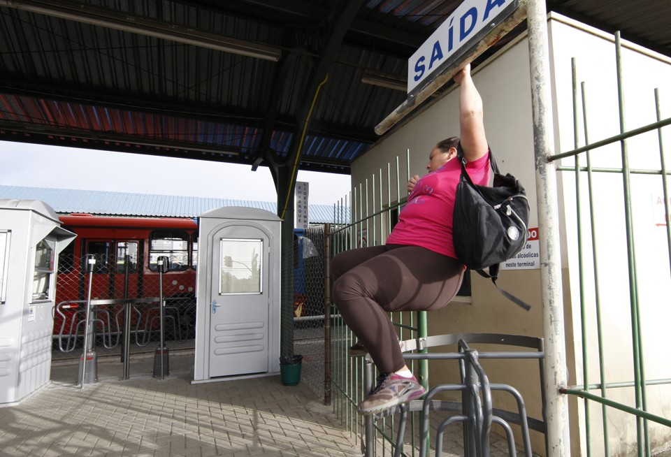 Araucária anuncia acordo para para retomar integração do transporte