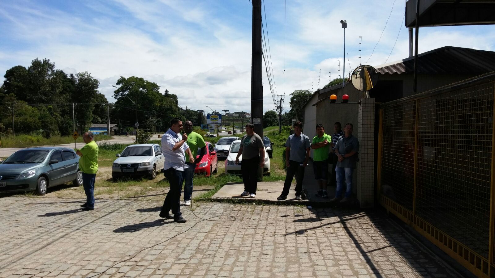 Motoristas e cobradores da Viação do Sul protestam contra péssimas condições de manutenção dos ônibus