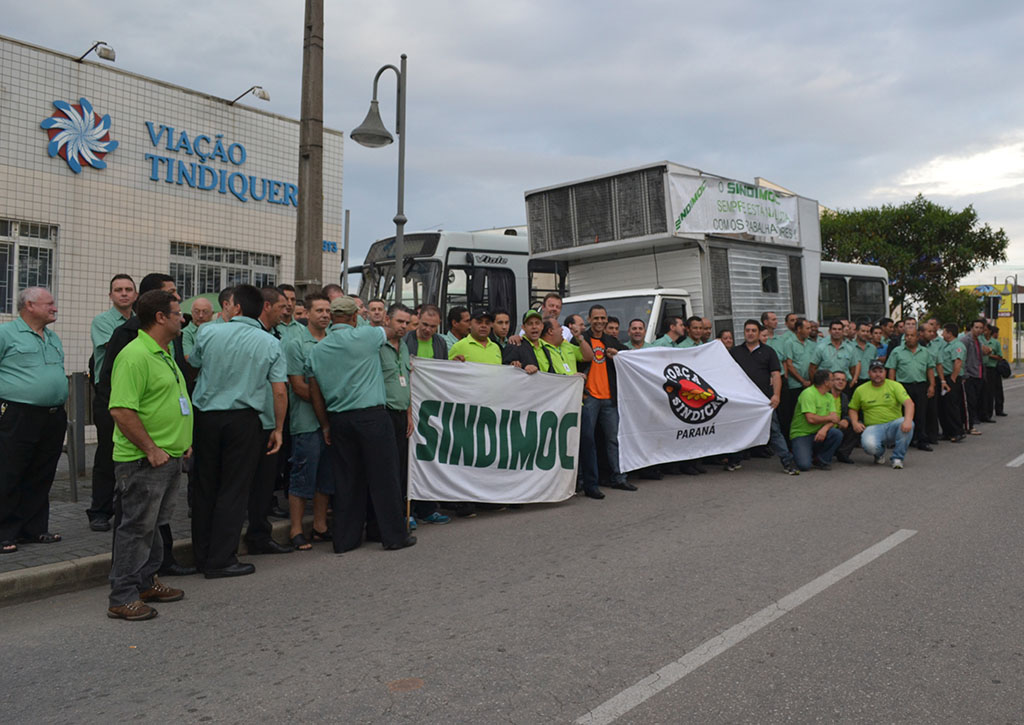 Motoristas e Cobradores em Greve, em Araucária