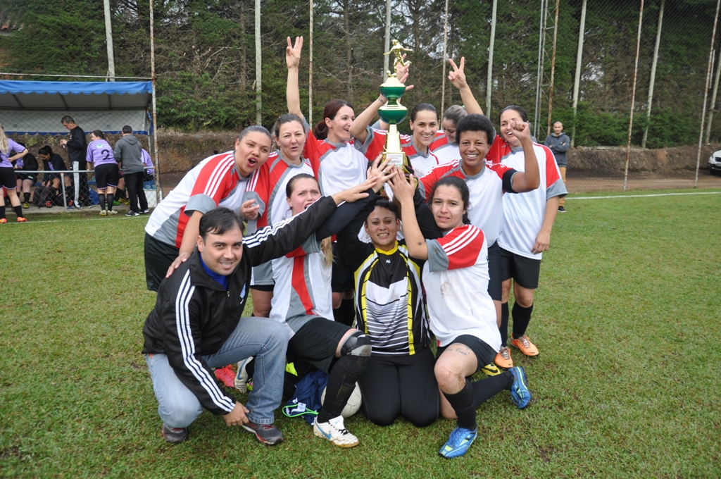 Real Gloria é campeã da Copa Feminina