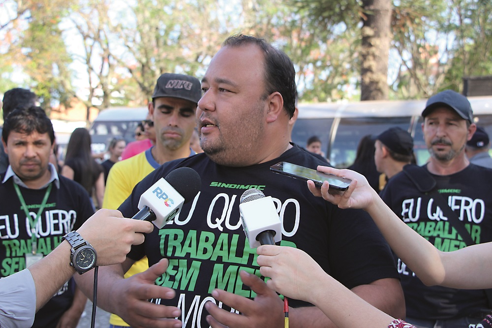 Sindimoc realiza Caminhada pela Segurança da Rui Barbosa à Santos Andrade 