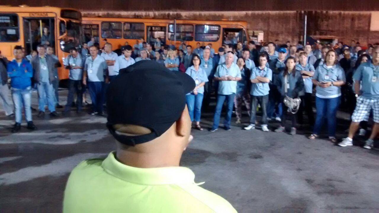 Sindimoc realiza assembleias em sete empresas