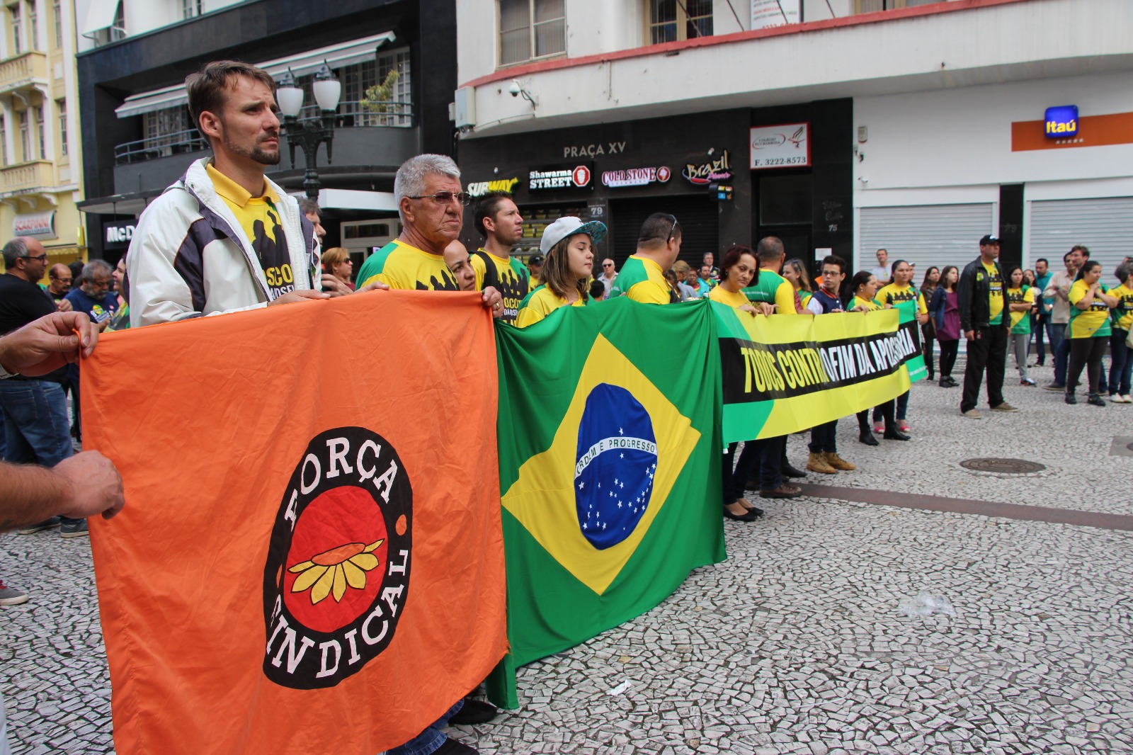 Motoristas e cobradores em protesto contra a Lei da Terceirização