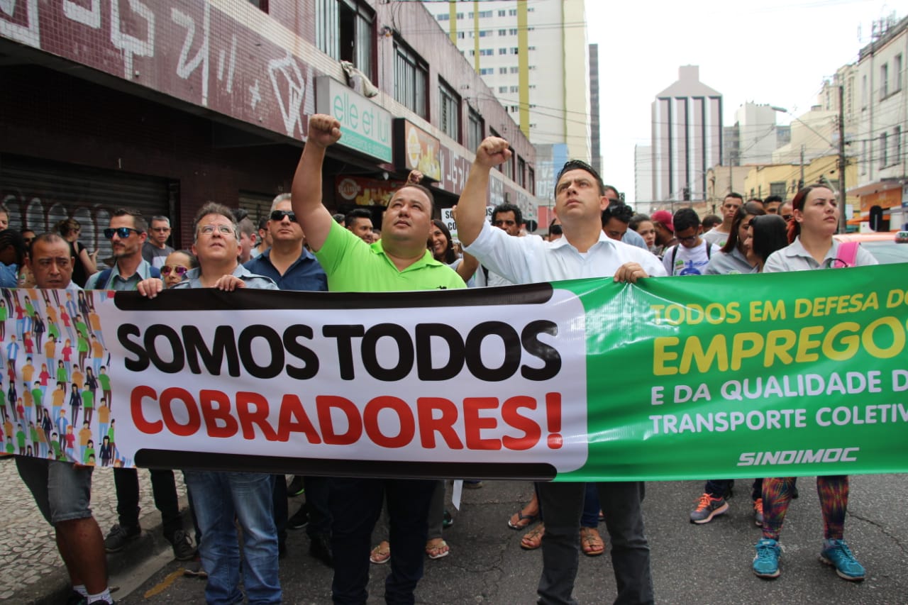 Com apoio dos vereadores, Sindimoc pede regime de urgência no sistema de bilhetagem eletrônica