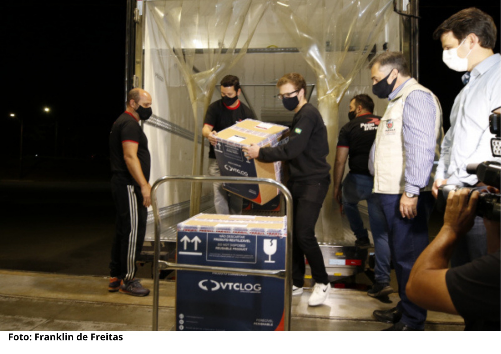 Após 6 quedas seguidas, número de novos casos de Covid volta a subir em Curitiba