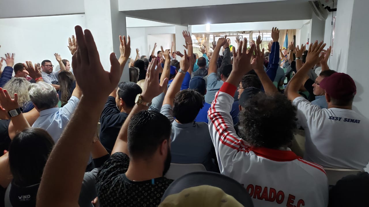 Concluído estudo de valores de mensalidades