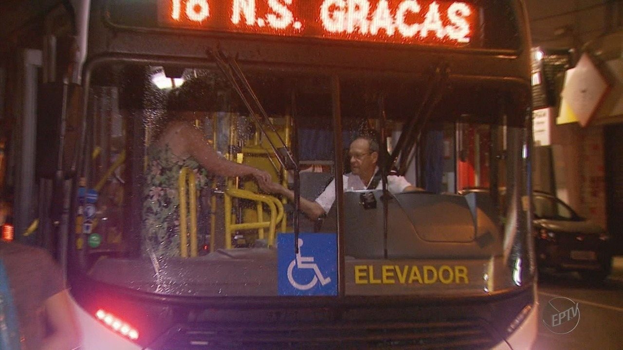 Cidades que abriram mão, voltam atrás e pedem retorno do cobrador