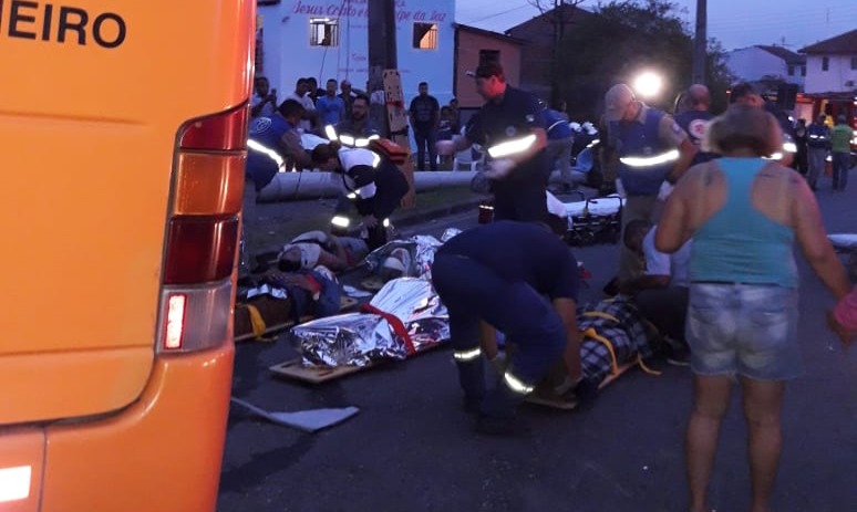 DAT acompanha ocorrência do acidente envolvendo trem e ônibus 