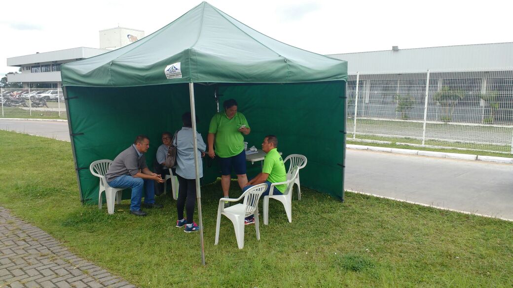 Sindimoc vai às garagens Glória e Redentor debater Campanha Salarial 2017 com trabalhadores